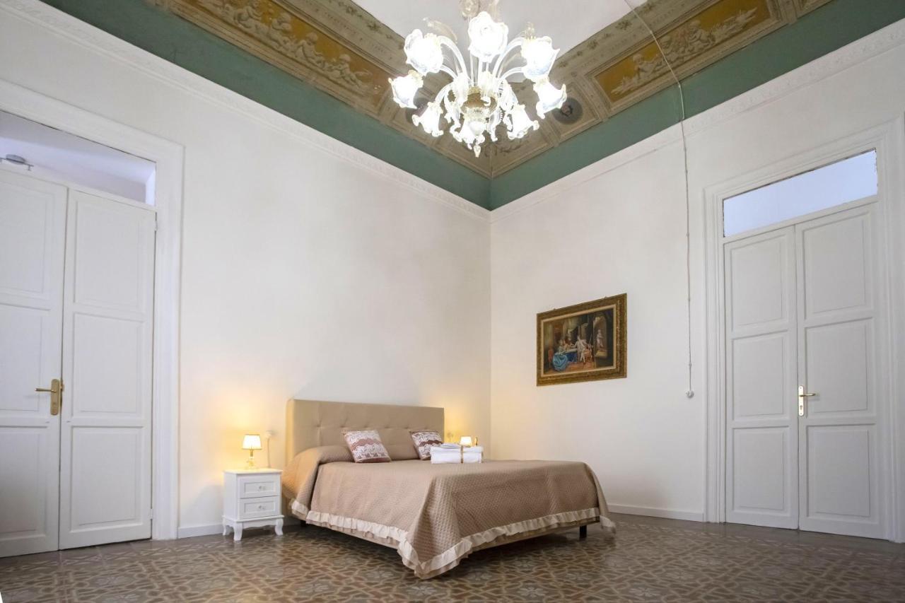 Terre D'Oro, Appartamento Di Lusso In Centro Citta Palermo Exterior photo